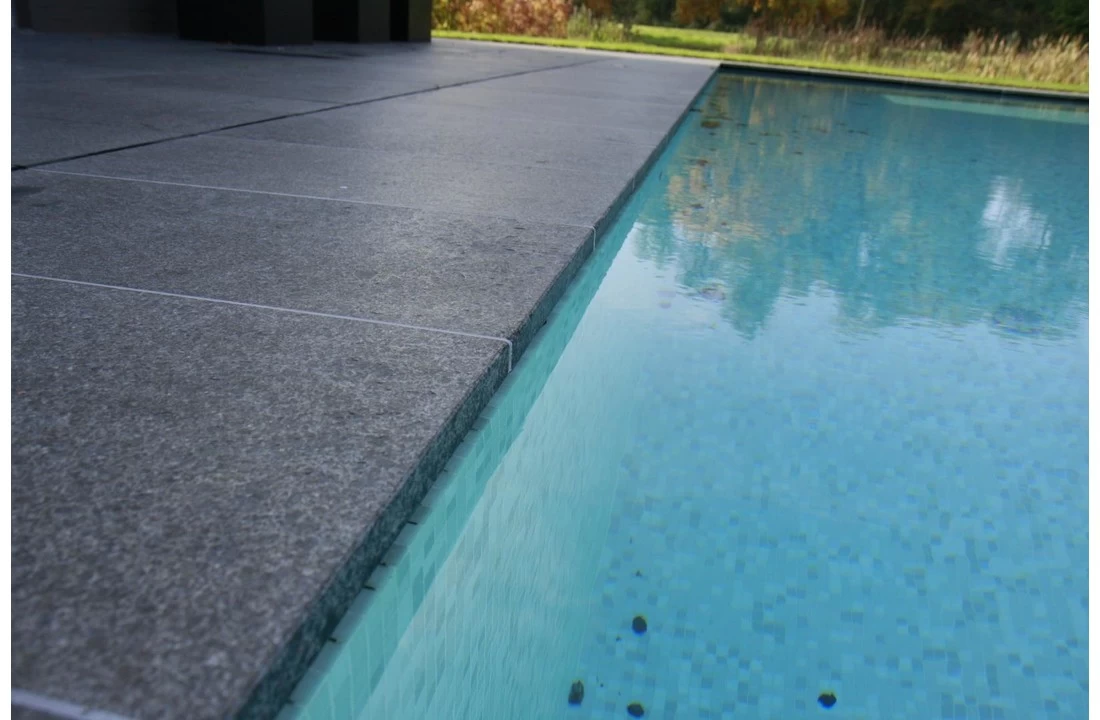 Terato Randsteen Rechte Neus - Basalt 4 Terato Randsteen Rechte Neus - Basalt - Afbeelding 2